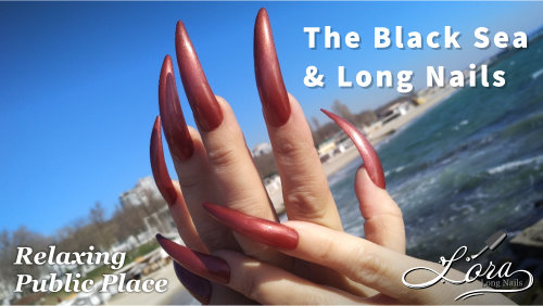 Long nails and The Black Sea (sea & wind sound)