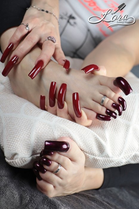 Toenails and fingernails 💅 RED NAILS (photosession 26.11.2020)