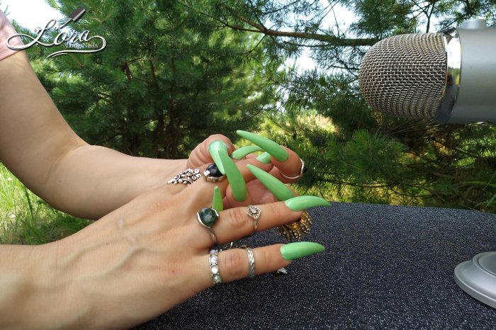 Nails, rings and asmr in the forest 🌲