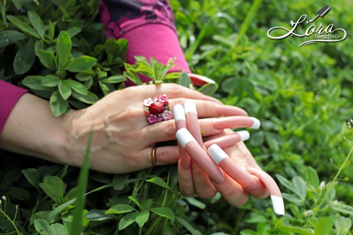 🌼 Spring photo session NAILS FRENCH